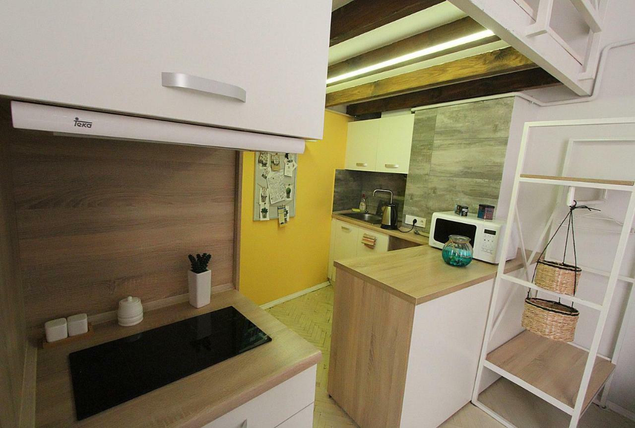 Style Loft Apartment Lviv Exterior photo
